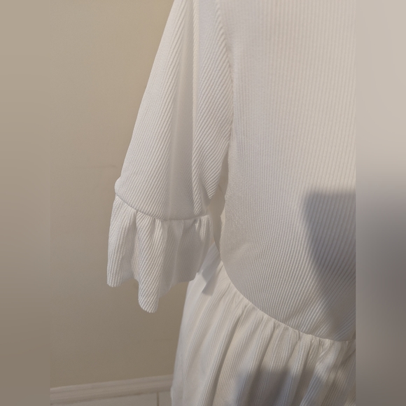 Frill Sleeve Skater Dress recycled From Boohoo brand new with tags - Picture 3 of 7